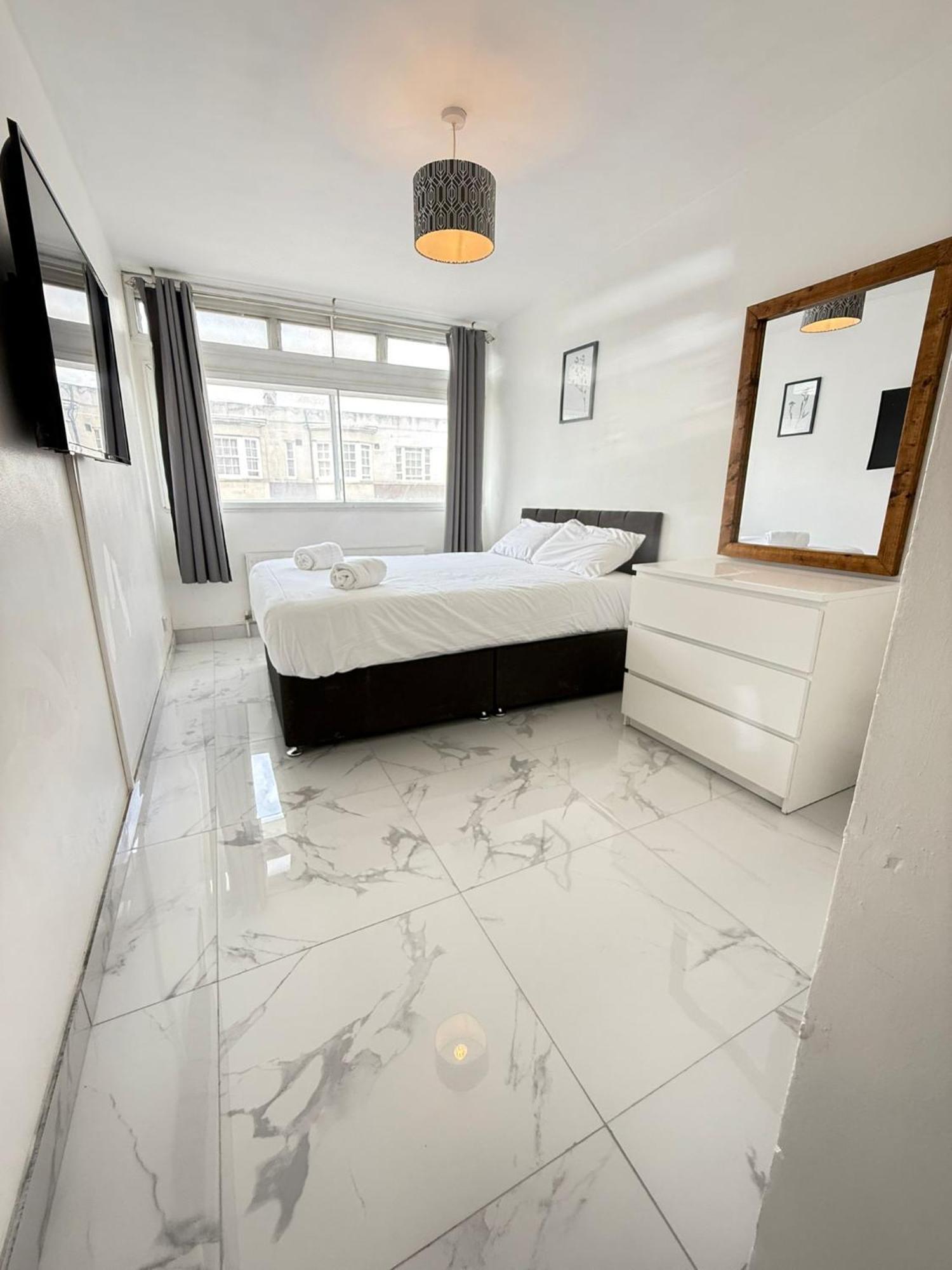Queens Way Apartamento